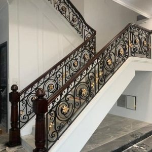 Cầu Thang Sắt Mỹ Thuật CTS-142