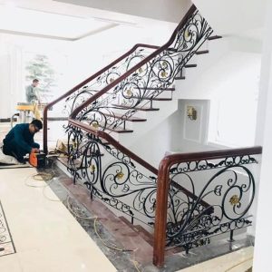 Cầu Thang Sắt Mỹ Thuật CTS-203