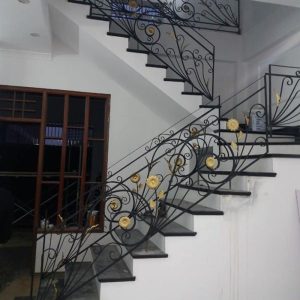 Cầu Thang Sắt Mỹ Thuật CTS-218