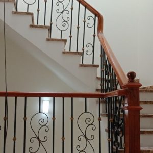 Cầu Thang Sắt Mỹ Thuật CTS-50