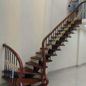 Cầu Thang Sắt Mỹ Thuật CTS-66