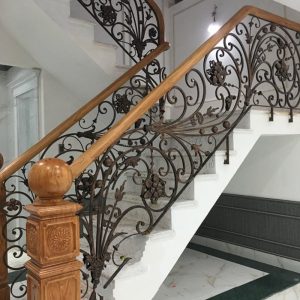 Cầu Thang Sắt Mỹ Thuật CTS-90