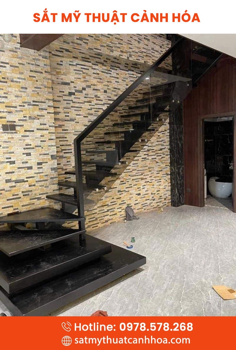 cau thang xuong ca 2 - Cầu Thang Xương Cá CTX-02