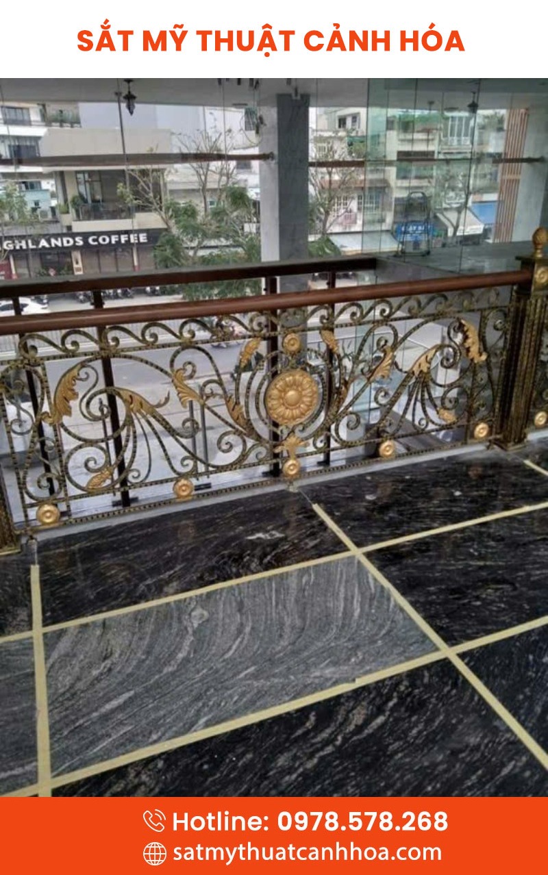 lan can sat 33 - Lan Can Ban Công Sắt Mỹ Thuật LCS-33